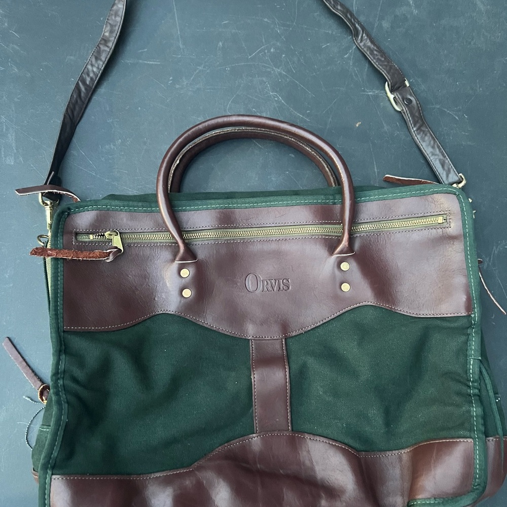 Orvis Men's Green and Brown Leather-Trim Canvas Travel Bag